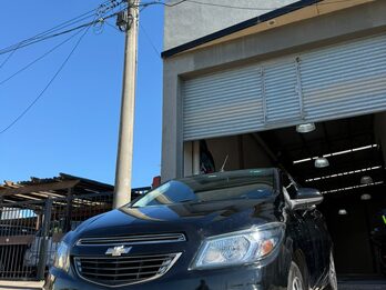 VENDO CHEVROLET ONIX FULL LTZ