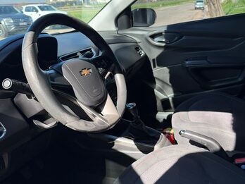 VENDO CHEVROLET ONIX FULL LTZ