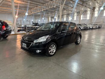 PEUGEOT 208 1.5 ALLURE - AÑO 2015 - 107.226KM