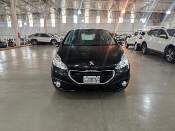 PEUGEOT 208 1.5 ALLURE - AÑO 2015 - 107.226KM