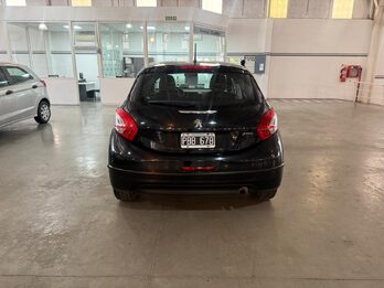 PEUGEOT 208 1.5 ALLURE - AÑO 2015 - 107.226KM
