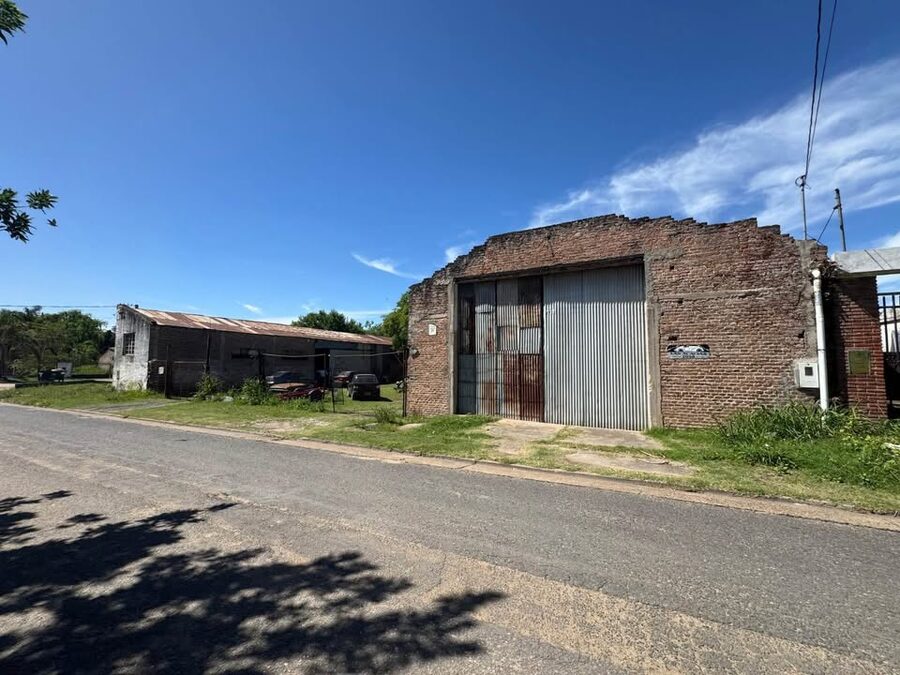 EXCLUSIVA PROPIEDAD EN VENTA SOBRE AV ALMAFUERTE.