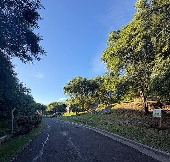 VENDO TERRENO - BARRIO PRIVADO PUERTO URQUIZA.