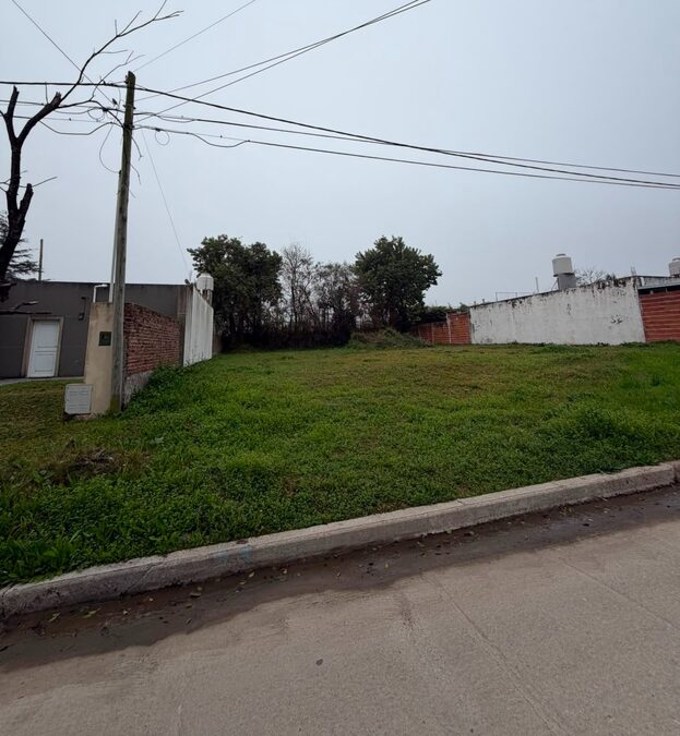 VENDO TERRENO - LOTEO LOS LAPACHOS.