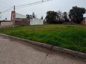 VENDO TERRENO - LOTEO LOS LAPACHOS.