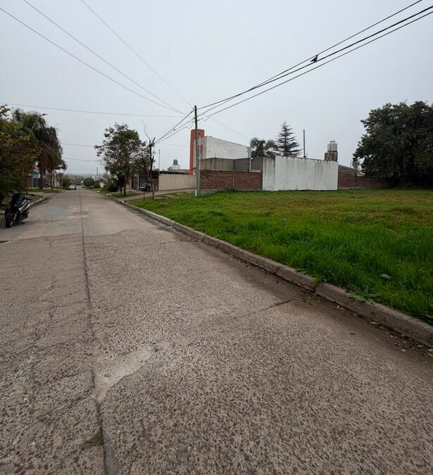 VENDO TERRENO - LOTEO LOS LAPACHOS.