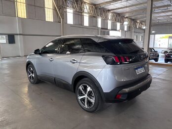 PEUGEOT 3008 1.6 ALLURE TIPTRONIC - AÑO 2019 - 98.279KM