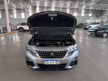 PEUGEOT 3008 1.6 ALLURE TIPTRONIC - AÑO 2019 - 98.279KM