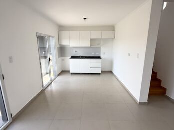 HERMOSA CASA A ESTRENAR