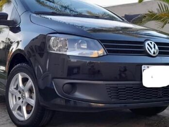 VENDO FOX 2013 5 PUERTAS CONFORTLINE PACK 75.000 KM REALES
