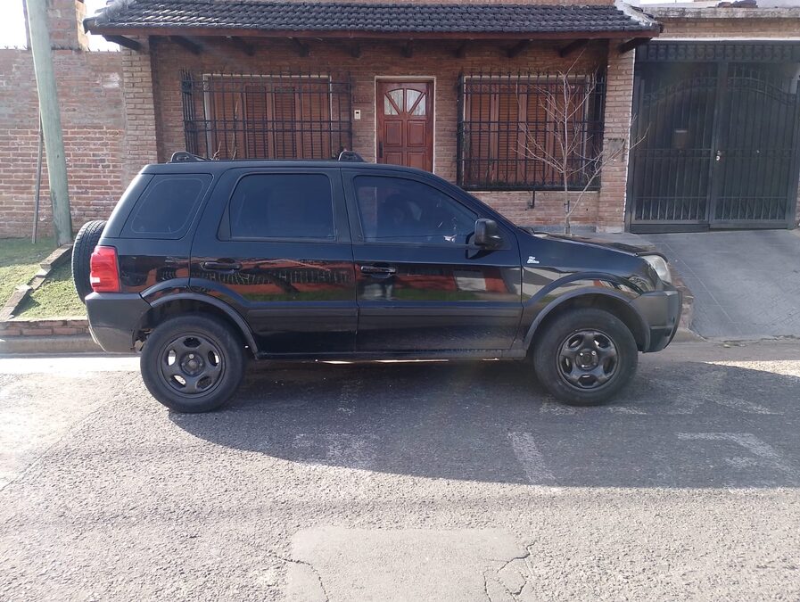 Ford ecosport xlt modelo 2008 con GNC