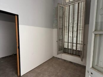 Propiedad a Reciclar | 551 m² | Zona Centro/Parque – Salta 564 | U$D 125.000