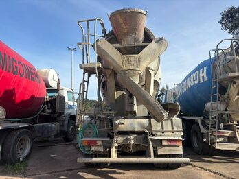IVECO  TRAKKER 380 T 38 6X4. Recibo vehículo