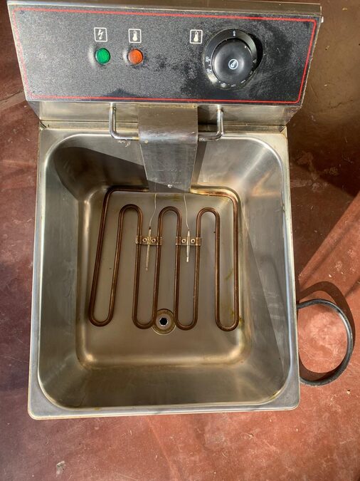 Freidora Industrial Electrica Silcook 11 Lts Con Canilla Hef11lt