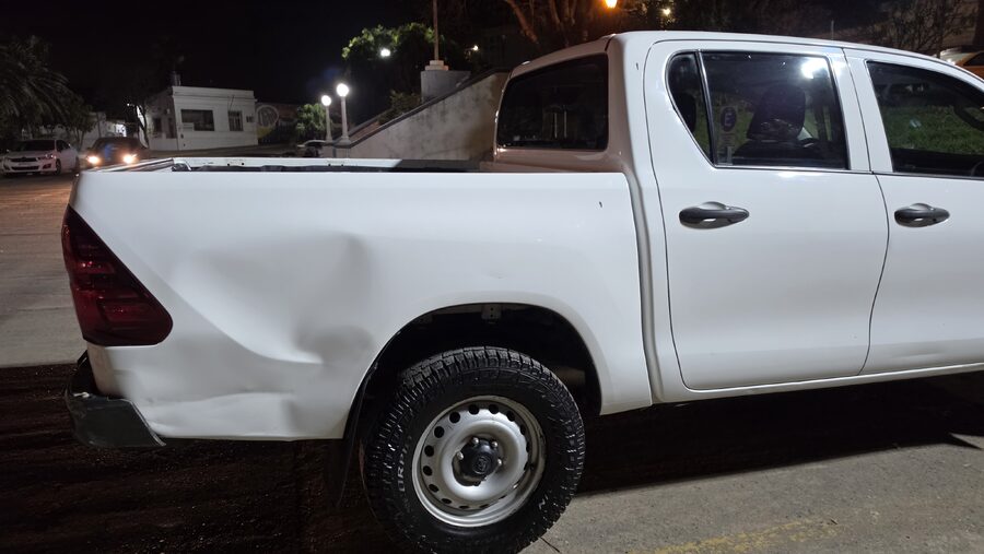 Toyota Hilux Pick-up 2.4 Cd Dx 150cv 4x4 - Precio sugerido, escucho ofertas