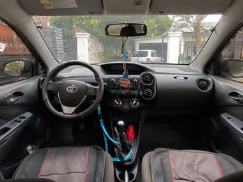 TOYOTA ETIOS 1.5 XS 4P 6MT - AÑO 2.018