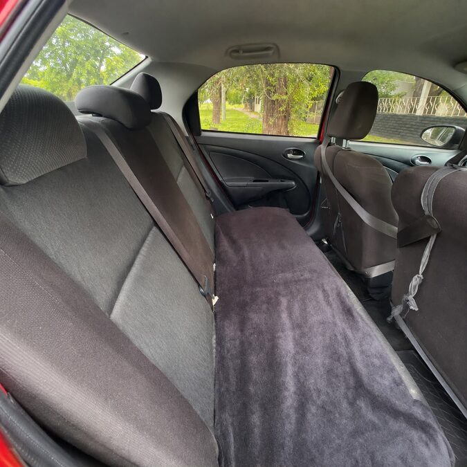 TOYOTA ETIOS 1.5 XS 4P 6MT - AÑO 2.018