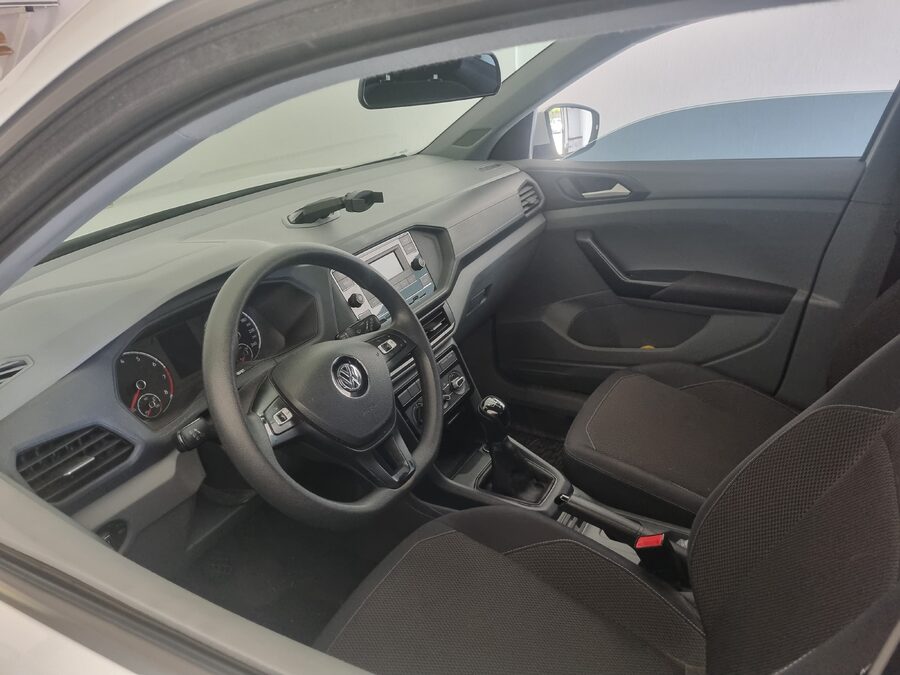IMPECABLE VOLKSWAGEN T-CROSS MODELO 2020