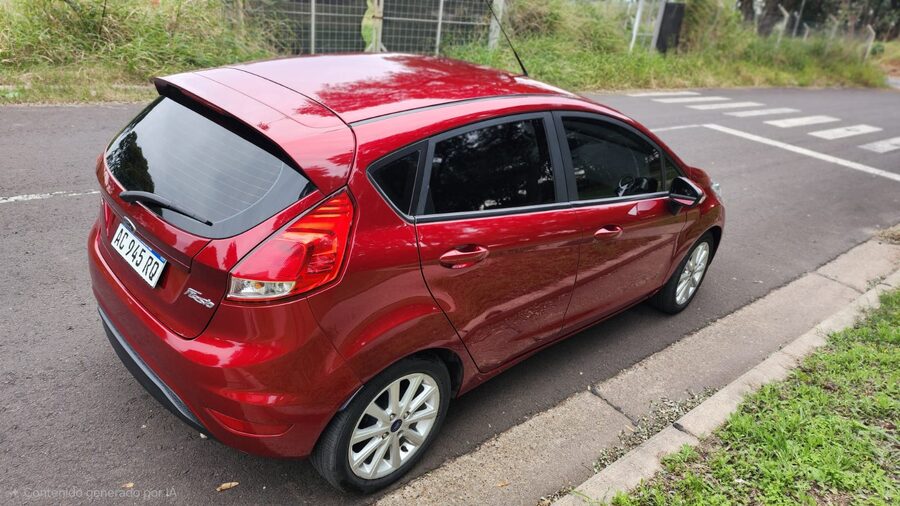 FORD FIESTA KINETIC SE AT KD