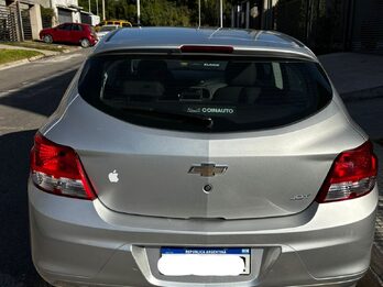 Vendo Chevrolet Onix Joy 2018