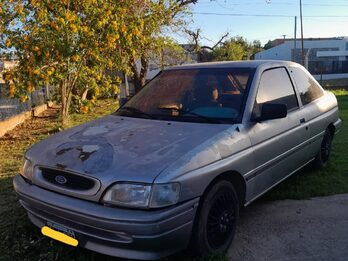 Vendo Ford Escort