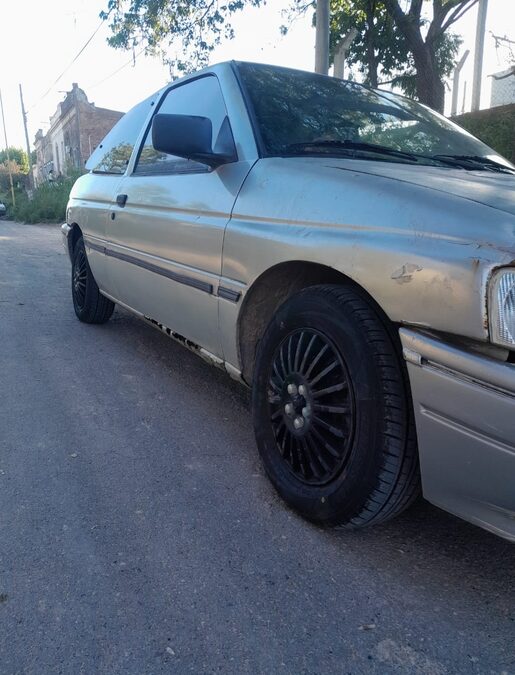 Vendo Ford Escort