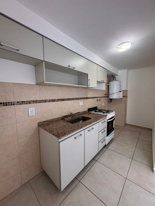 ALQUILO DEPARTAMENTO 1 DORMITORIO - PERON Y 25 DE MAYO