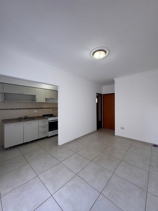 ALQUILO DEPARTAMENTO 1 DORMITORIO - PERON Y 25 DE MAYO