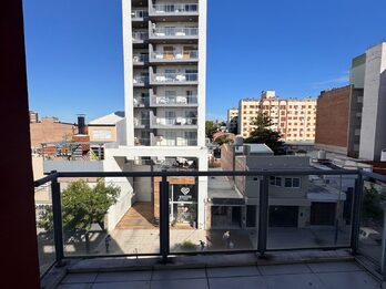 ALQUILO DEPARTAMENTO 1 DORMITORIO - PERON Y 25 DE MAYO