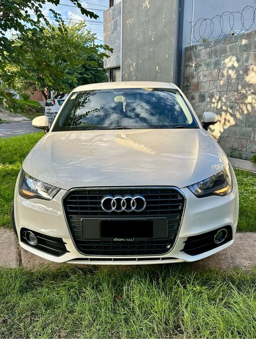 Audi A 1 1.4 tsfi impecable