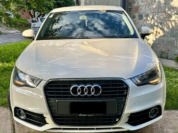 Audi A 1 1.4 tsfi impecable