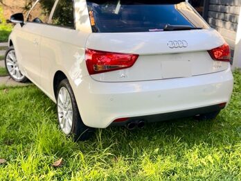 Audi A 1 1.4 tsfi impecable