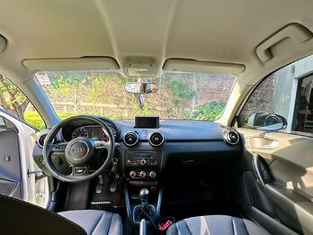 Audi A 1 1.4 tsfi impecable