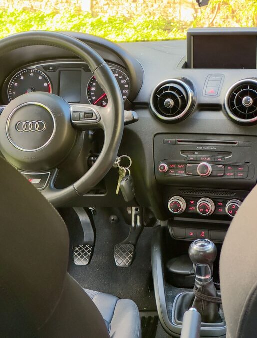 Audi A 1 1.4 tsfi impecable