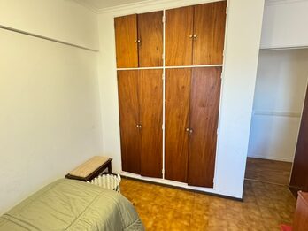 Venta departamento 3 dormitorios con cochera. calle 25 de Mayo Código.