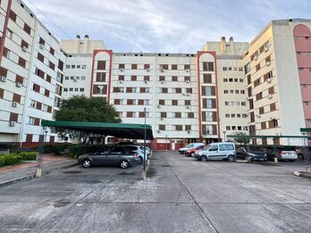 Venta departamento 3 dormitorios con cochera. calle 25 de Mayo Código.