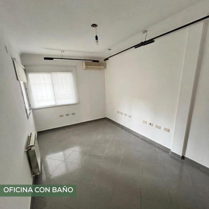 Casa 4 dormitorios Apta Crédito - Calle Salta y Nogoya