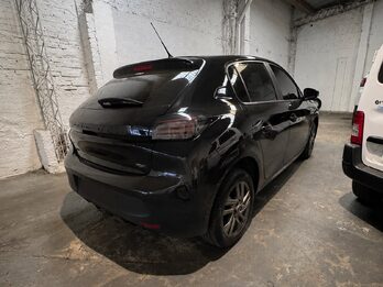 PEUGEOT 208 1.6 ALLURE AT - AÑO 2.025