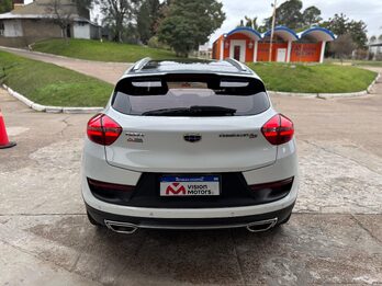 GEELY EMGRAND 7 GL AUT. Recibo vehículos