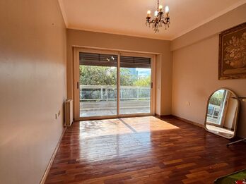 venta de semi-piso en calle Mitre y Córdoba.