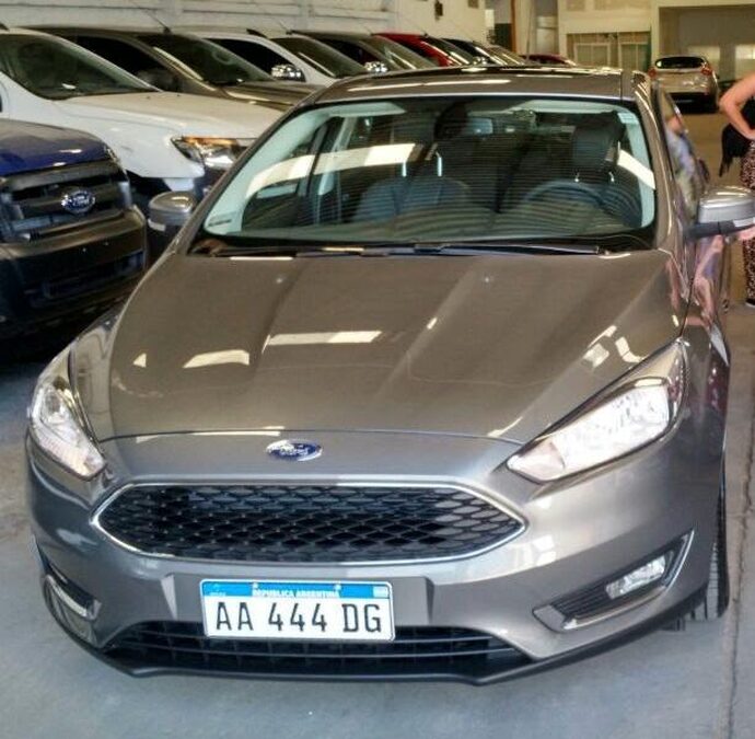 Ford Focus 2.0 SE Plus AT 2016 | 35.000 km | Único dueño