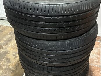 Cubiertas de auto x4 Pacek 195 55 R15