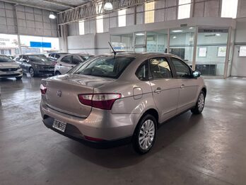 FIAT GRAND SIENA 1.6 ESSENCE - AÑO 2014 - 164.882KM