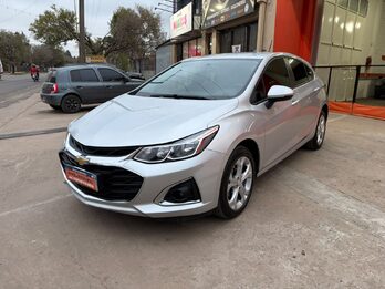 CRUZE 1.4T LT 5ptas A/T-2023