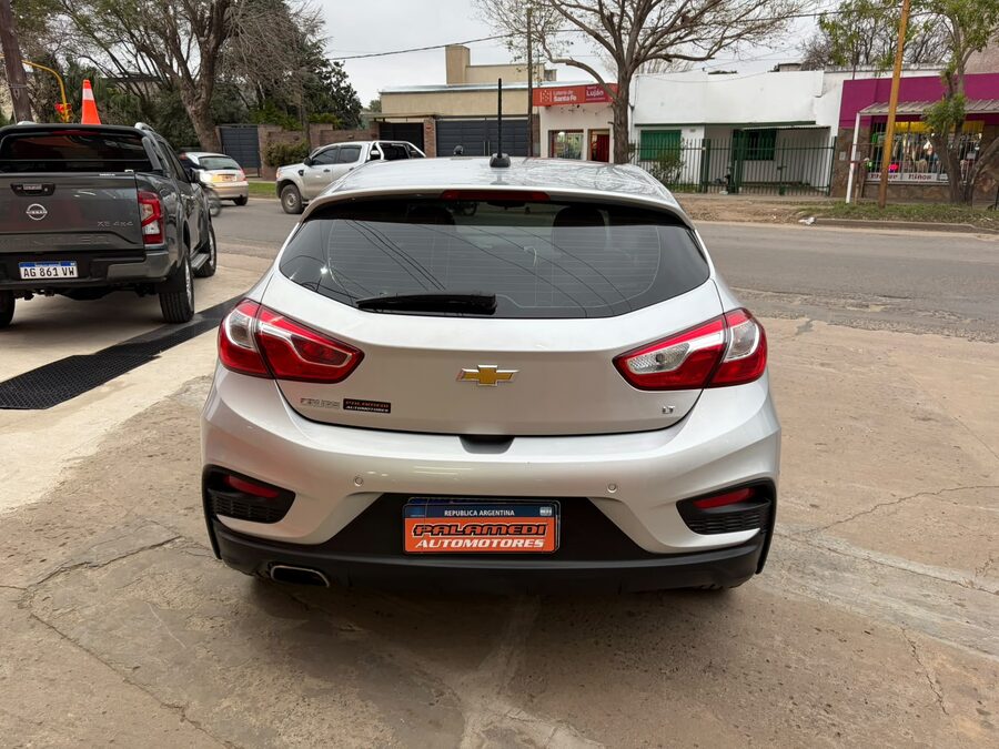 CRUZE 1.4T LT 5ptas A/T-2023