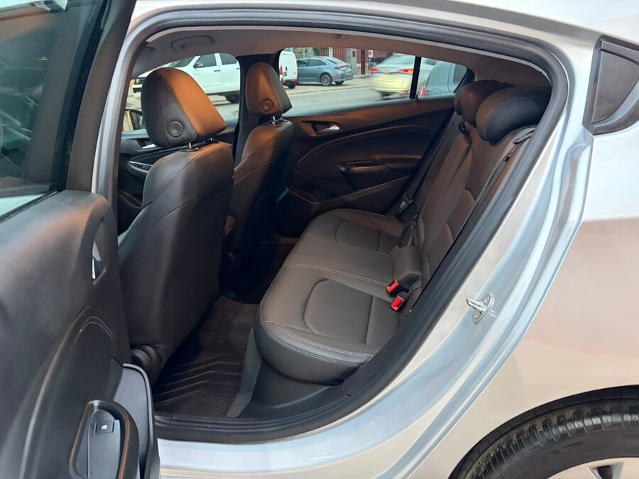 CRUZE 1.4T LT 5ptas A/T-2023