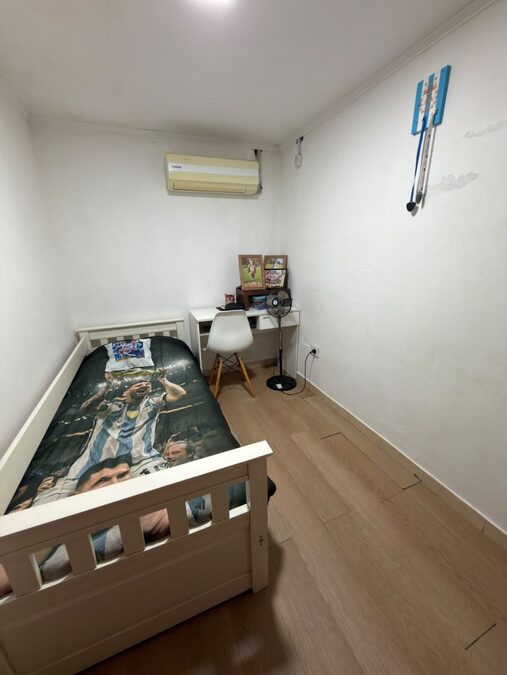 EN VENTA DUPLEX 3 DORMITORIOS CON PATIO Y COCHERA - EXCELENTE UBICACION