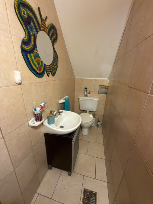 EN VENTA DUPLEX 3 DORMITORIOS CON PATIO Y COCHERA - EXCELENTE UBICACION