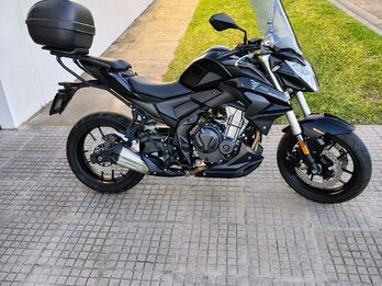 Voge 500r