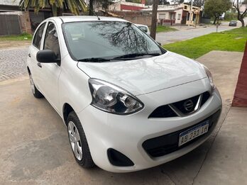 March active pure drive 1.6 2017 80.000km. Vendo o permuto mayor-menor
